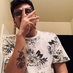 Meet your Posher, Alex